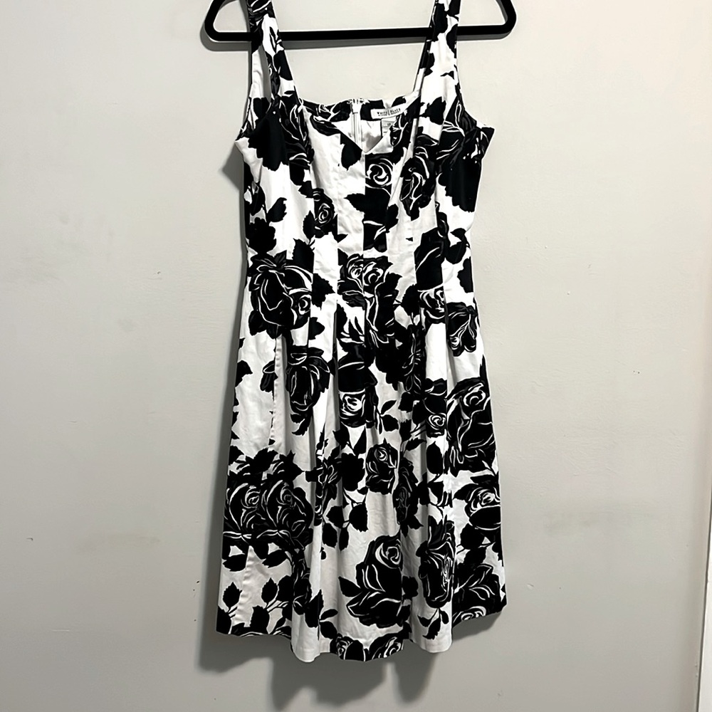 White House, Black market cocktail dress